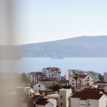 Iker Apartments Tivat Extérieur photo