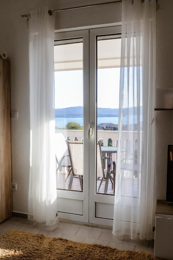 Iker Apartments Tivat Extérieur photo
