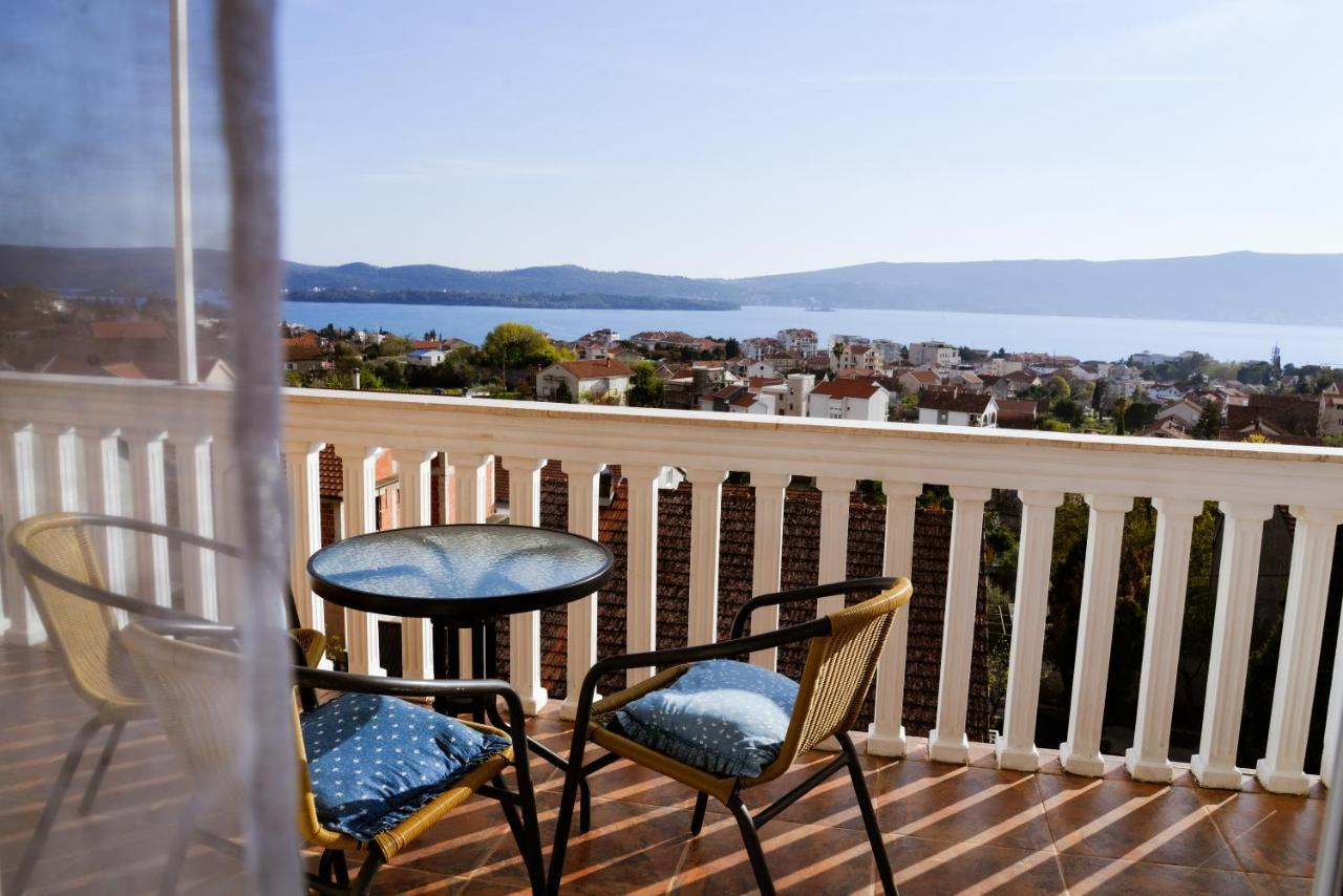 Iker Apartments Tivat Extérieur photo