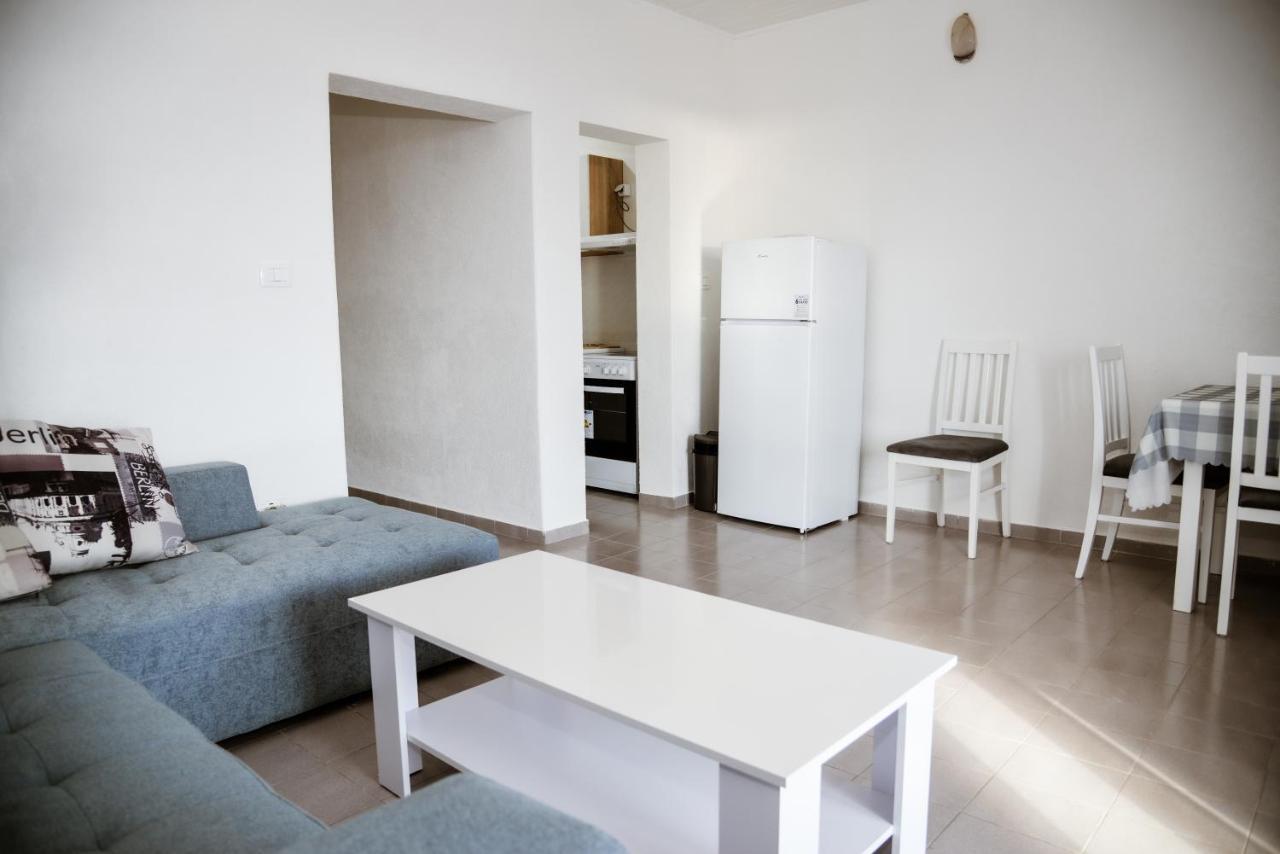 Iker Apartments Tivat Extérieur photo