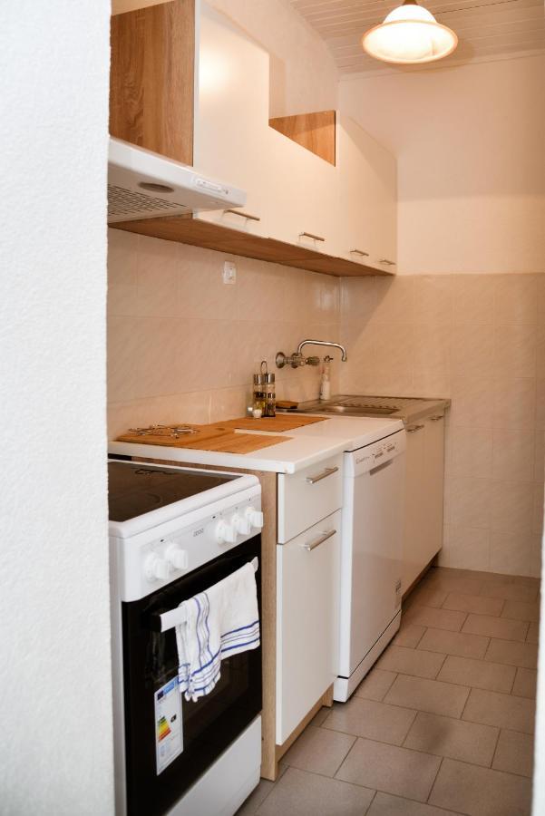 Iker Apartments Tivat Extérieur photo